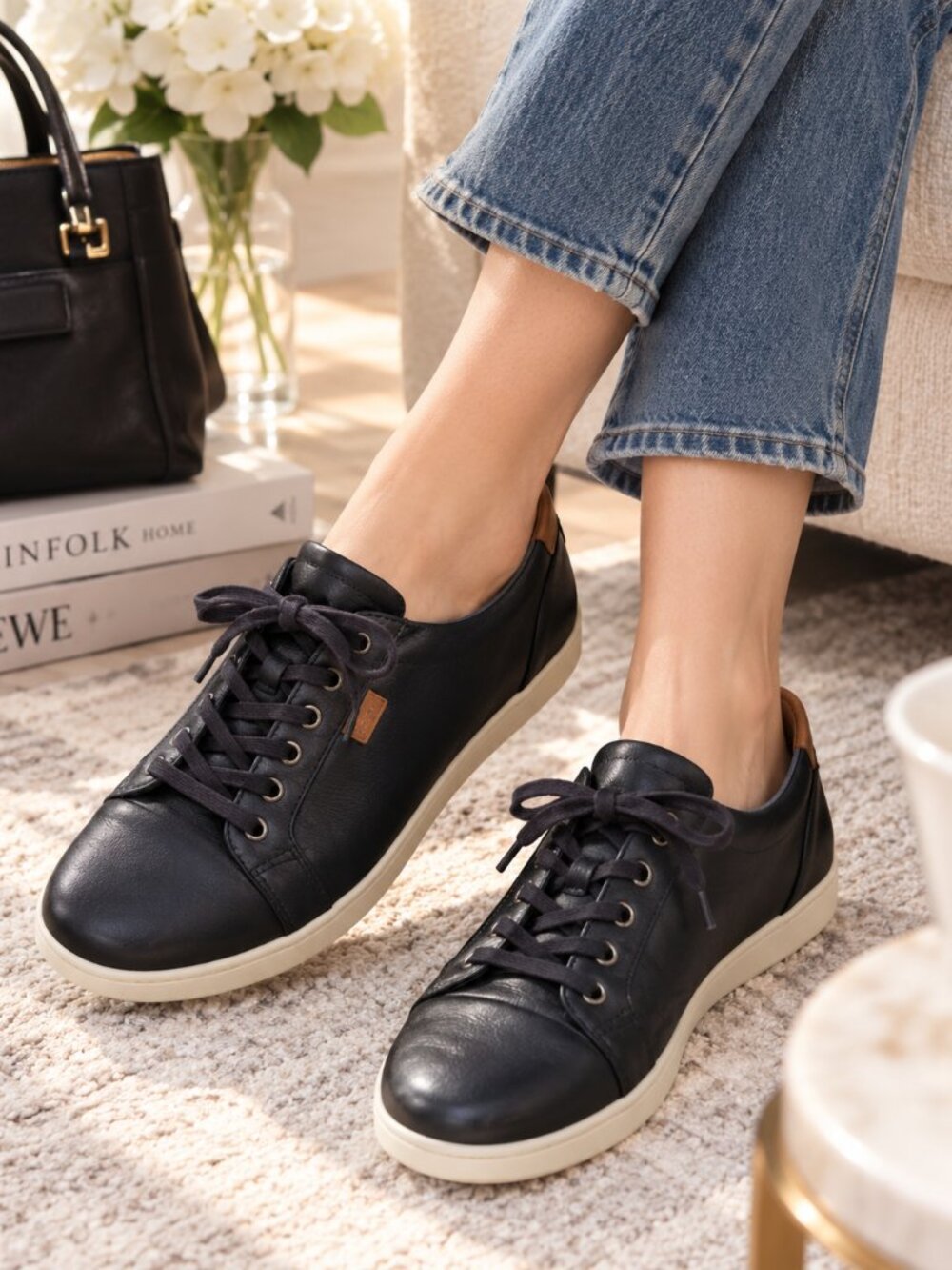 ECCO Soft 7 Black Leather Low Top Sneakers Size EU 39 US 8 8.5